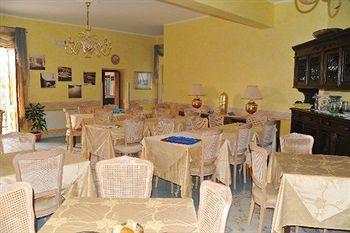 Hotel Isolabella Ventotene Exterior foto
